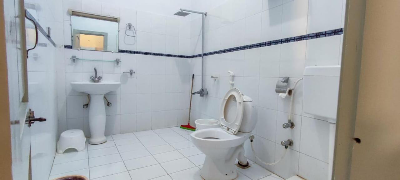 Mingora Swat Guest House מראה חיצוני תמונה